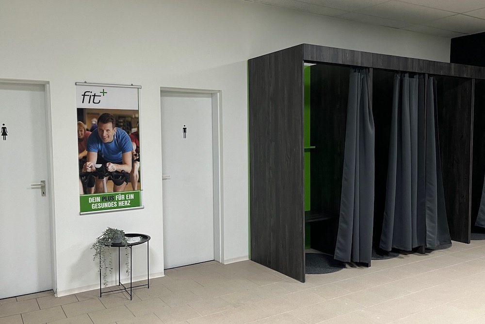 fitplus_Fitnessstudio Kaufering Umkleiden_1